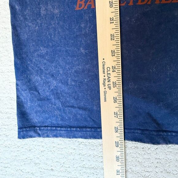 New Era 100% Cotton Mineral Wash New York Knicks Basketball Medium Weight Short - Picture 11 of 12